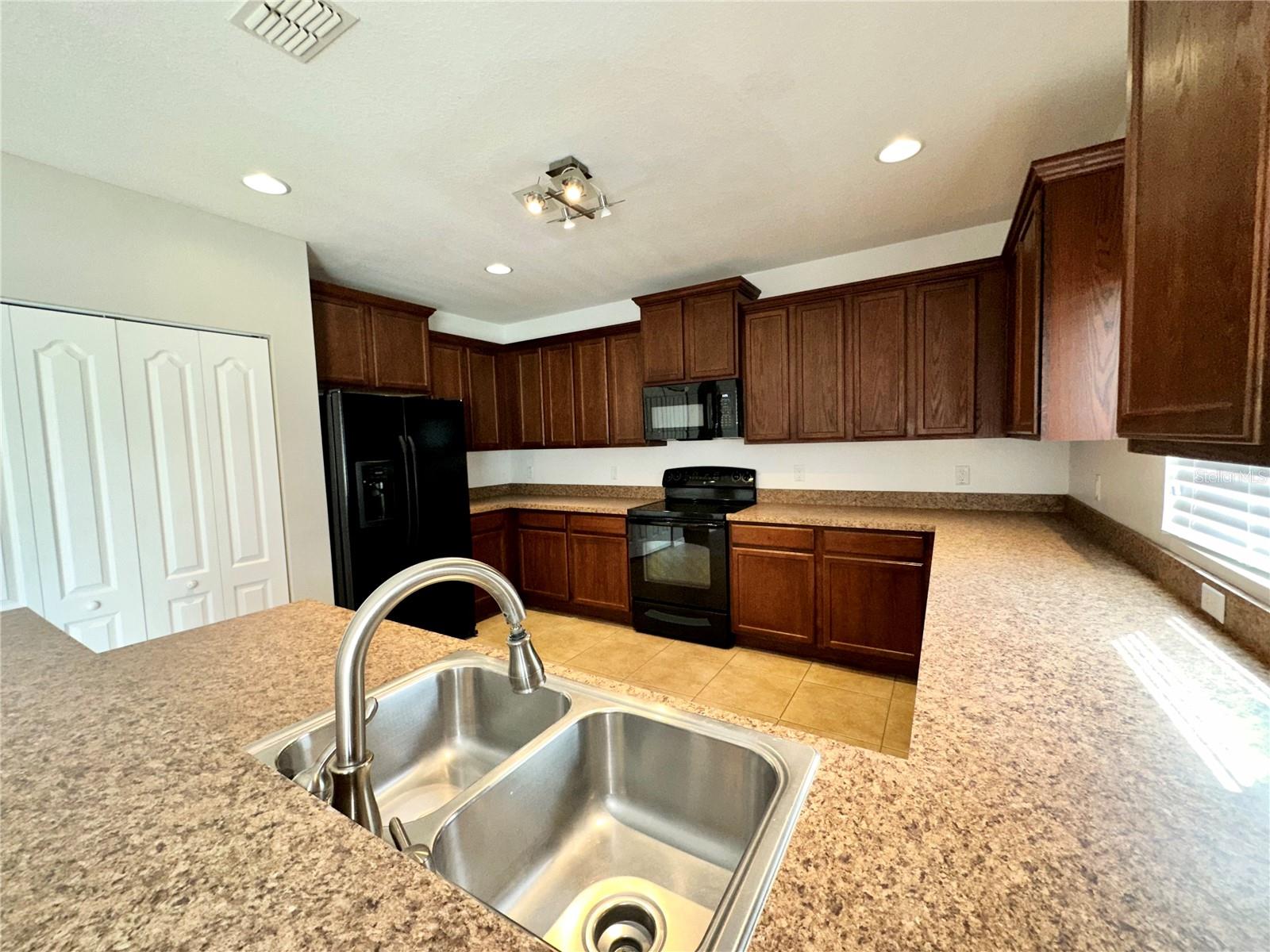 4612 Cabalerro Trl Property Photo 3
