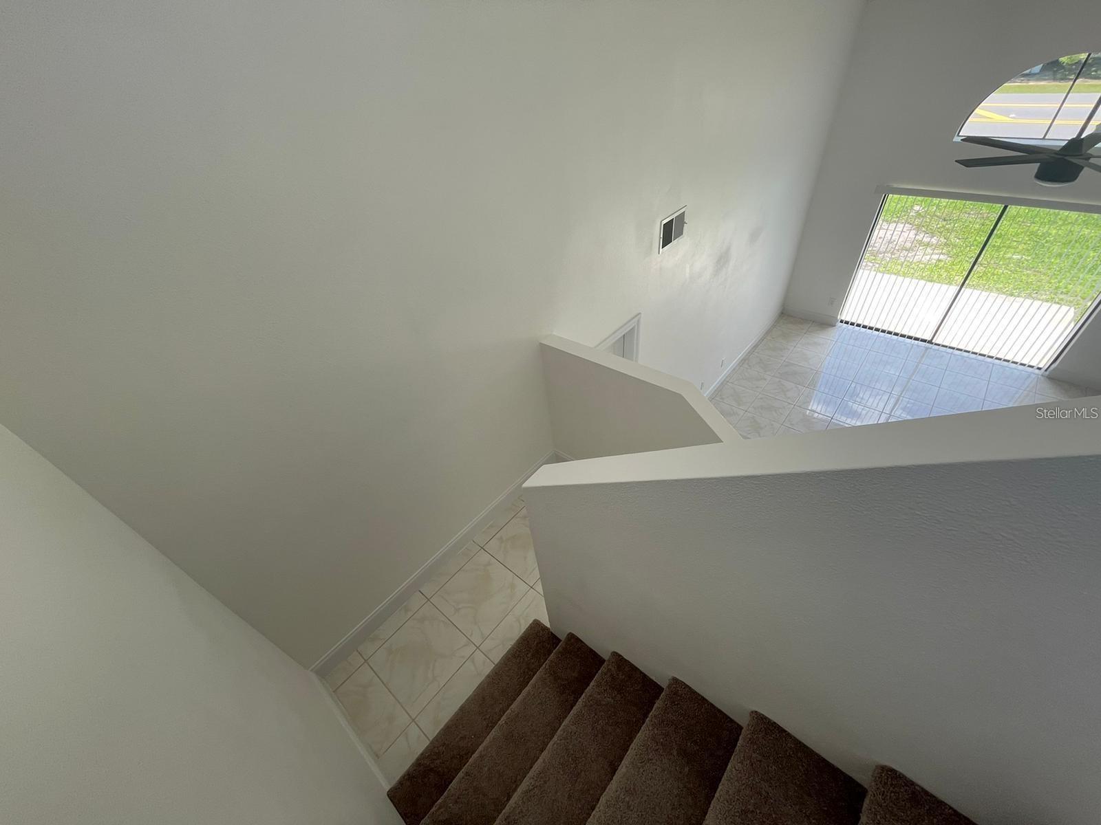 198 N Lake Ct Property Photo 12