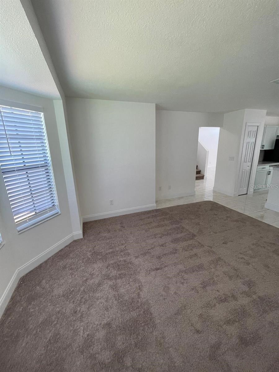 198 N Lake Ct Property Photo 16