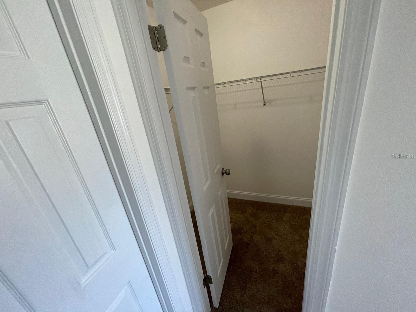 198 N Lake Ct Property Photo 23