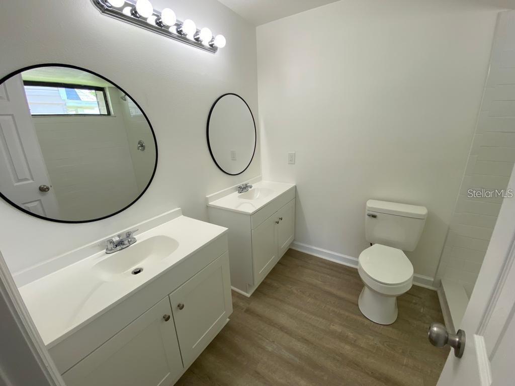 198 N Lake Ct Property Photo 25