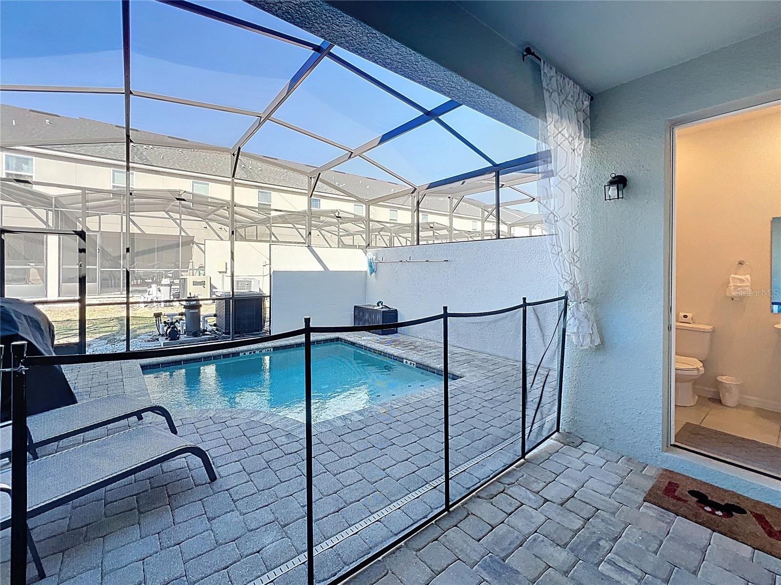 1800 Tropical Palms Cir Property Photo 18
