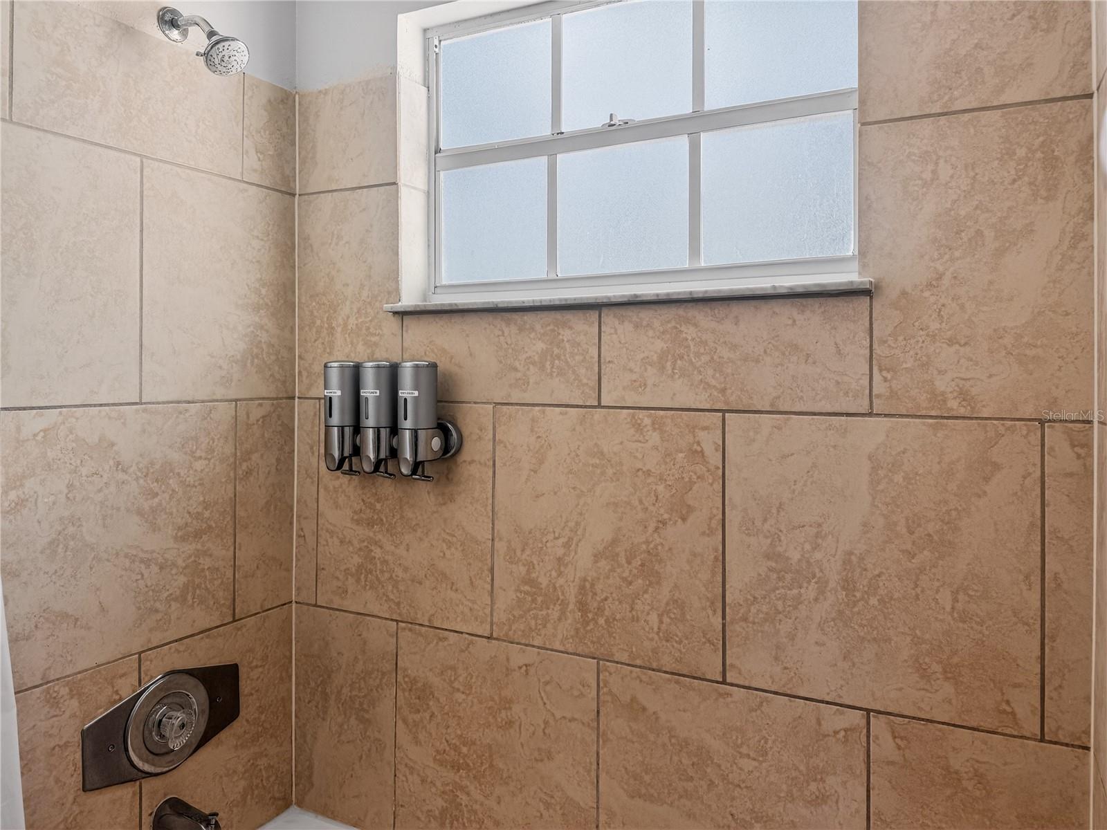 5005 Laguna Bay Cir #22 Property Photo 17
