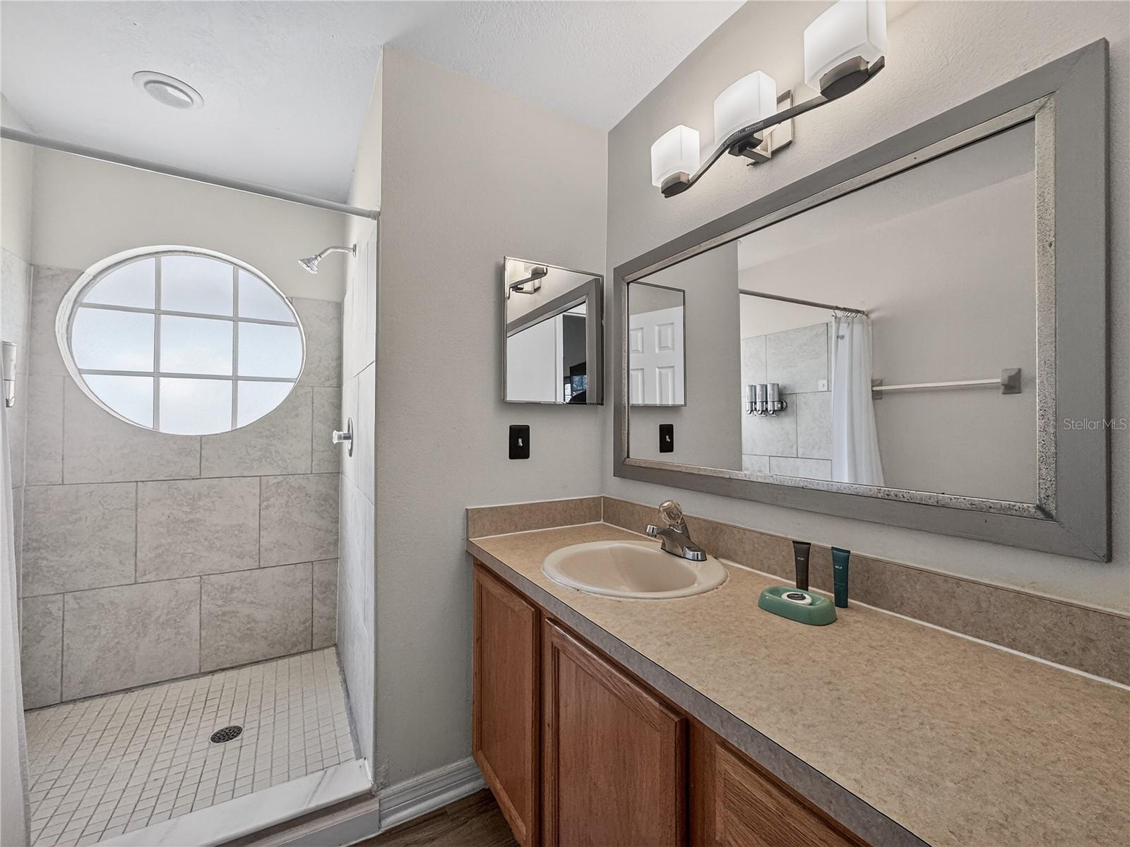 5005 Laguna Bay Cir #22 Property Photo 21