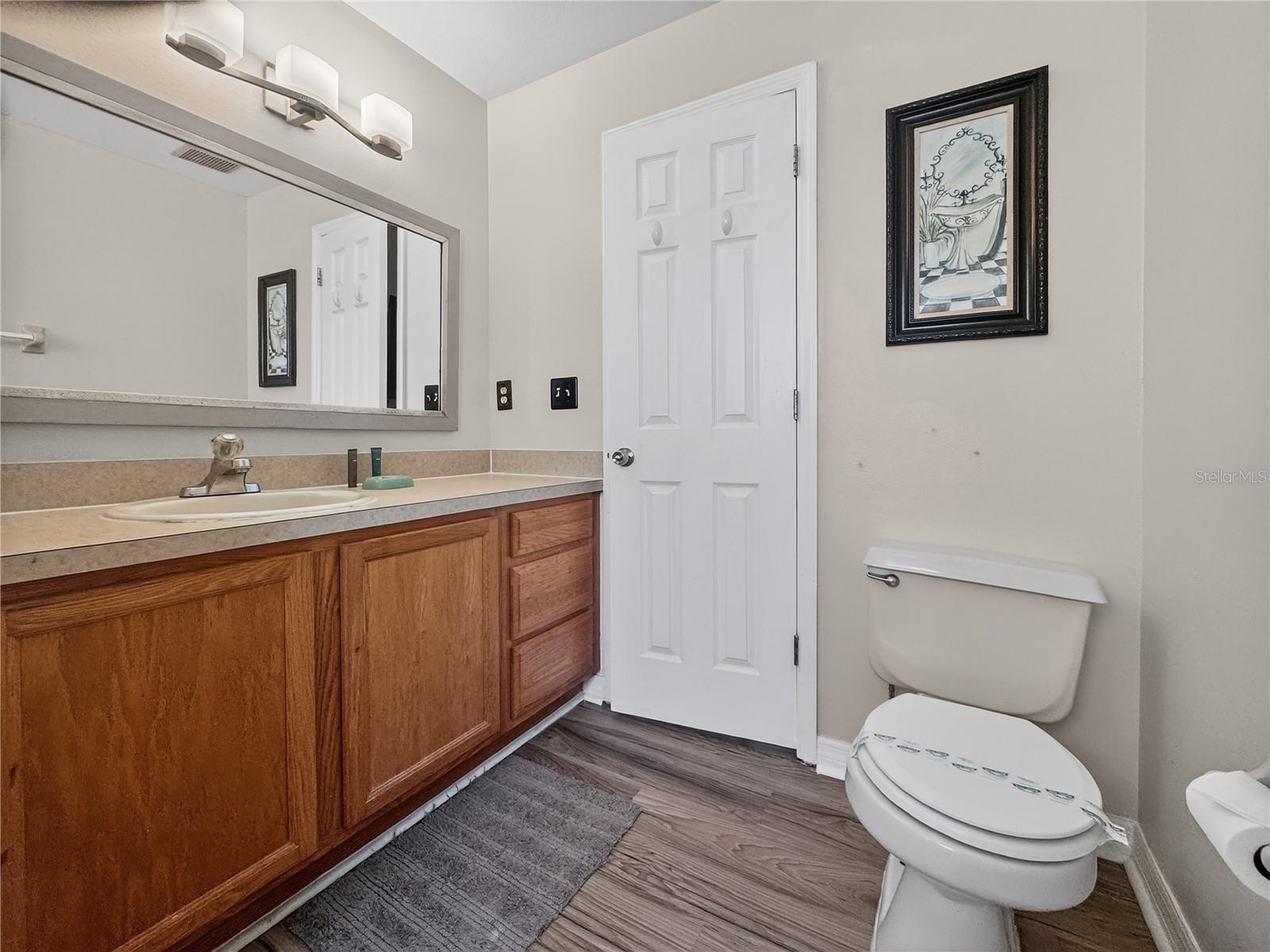 5005 Laguna Bay Cir #22 Property Photo 24