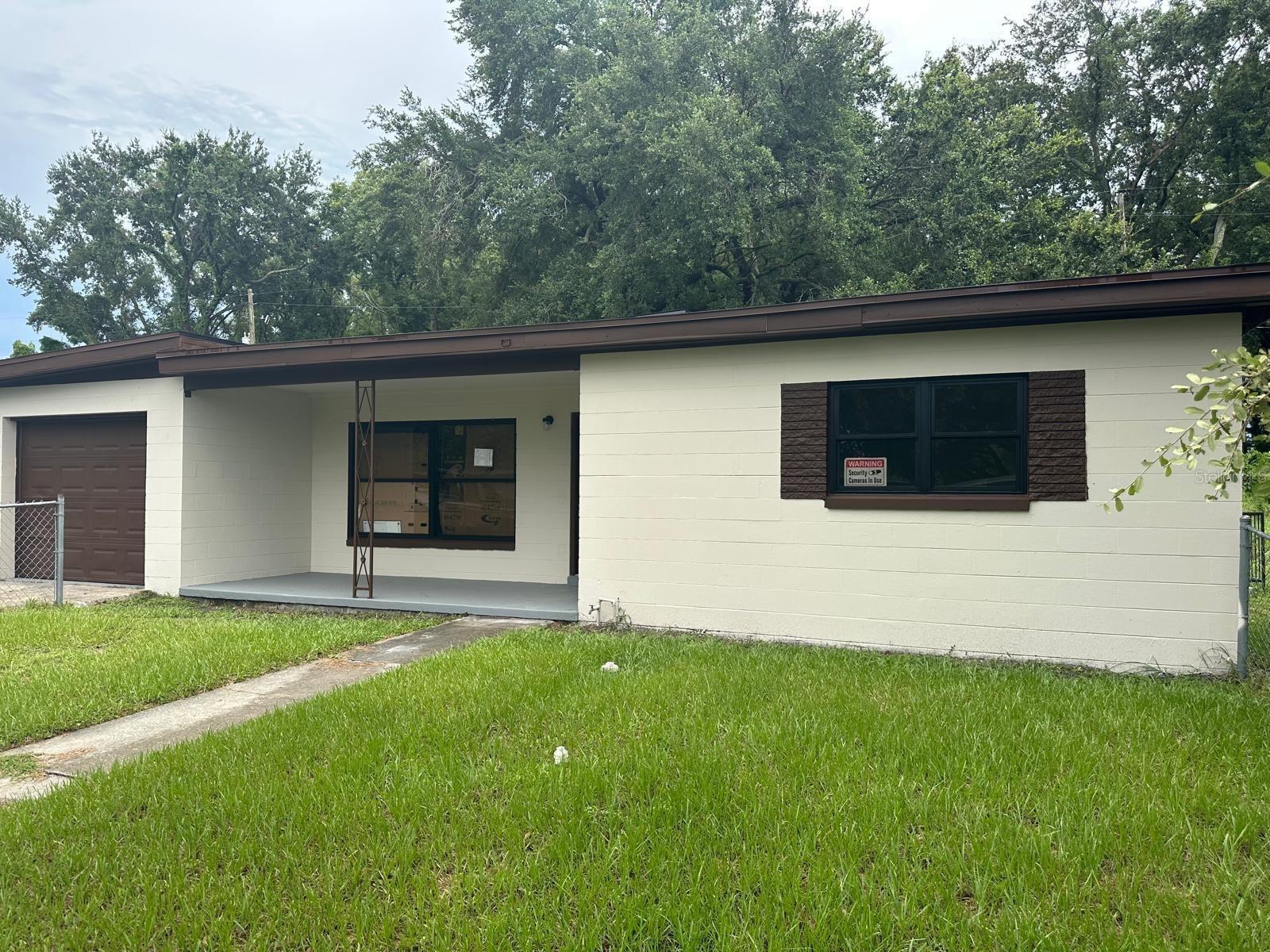 4514 ARCH ST Property Photo 1