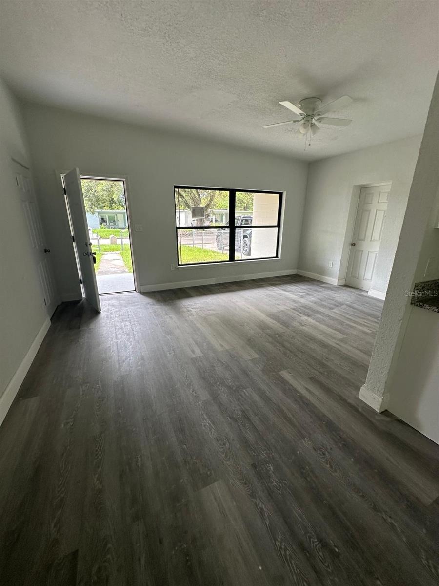 4514 Arch St Property Photo 2