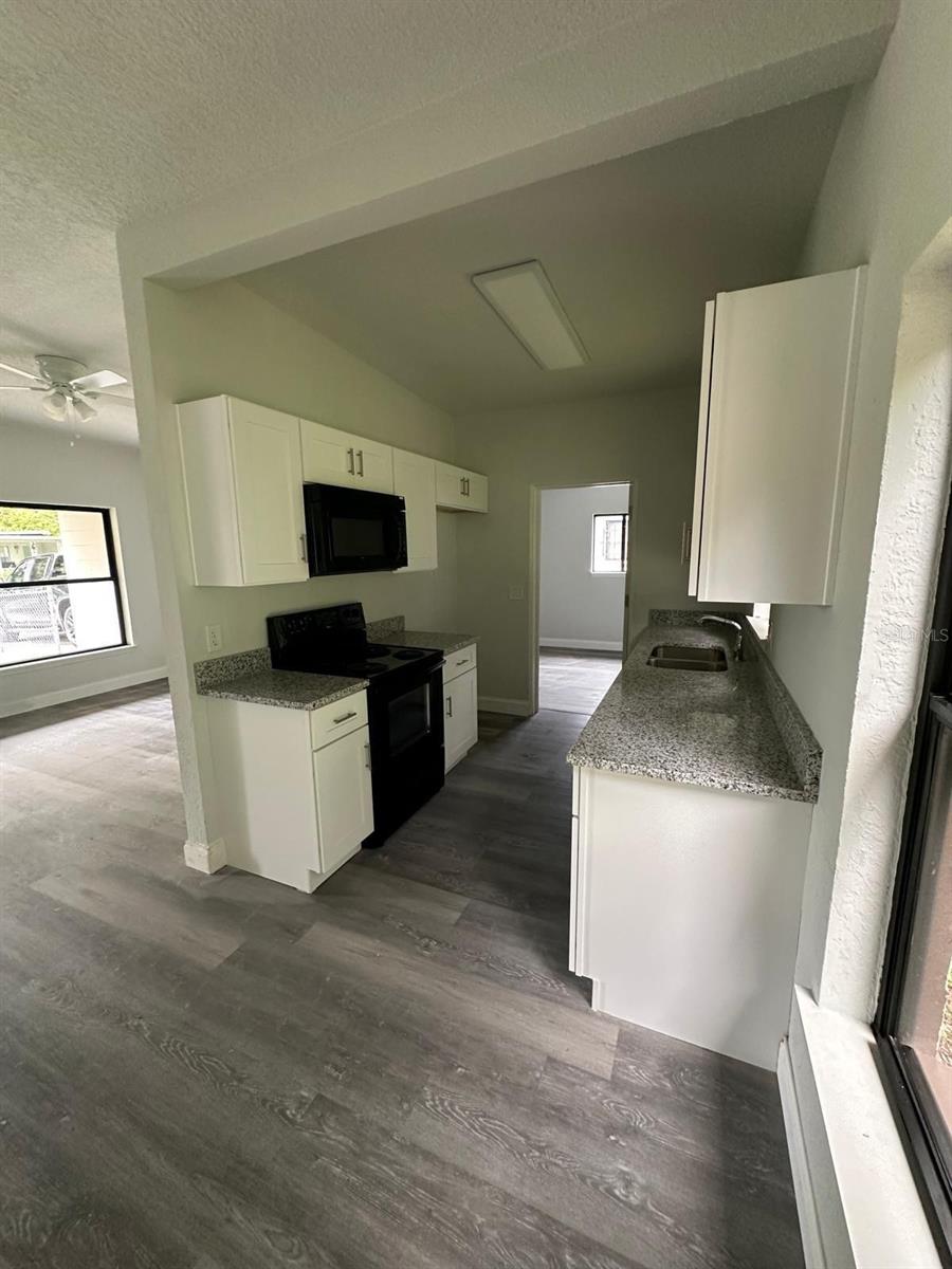 4514 Arch St Property Photo 8