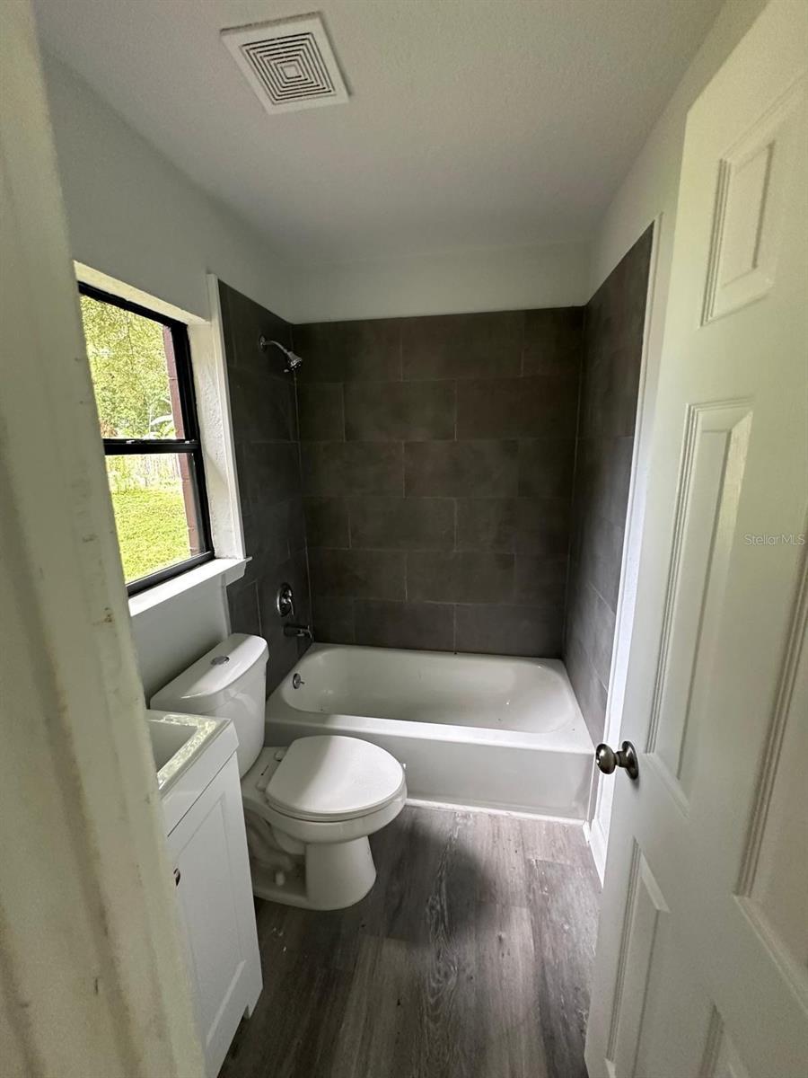 4514 Arch St Property Photo 9