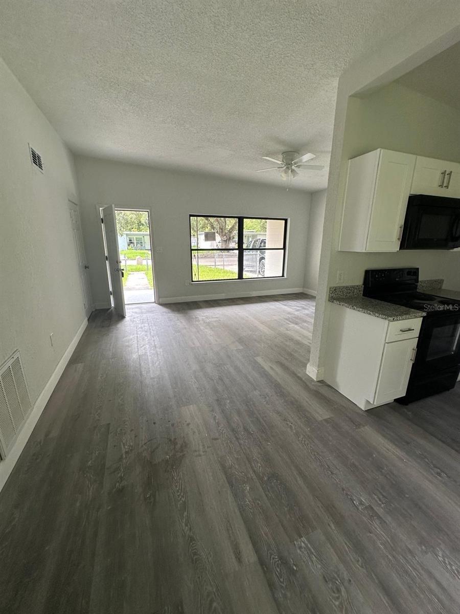 4514 Arch St Property Photo 14