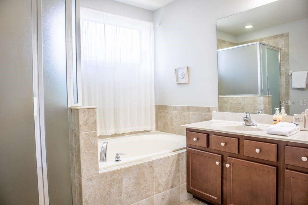 210 Las Fuentes Dr Property Photo 33