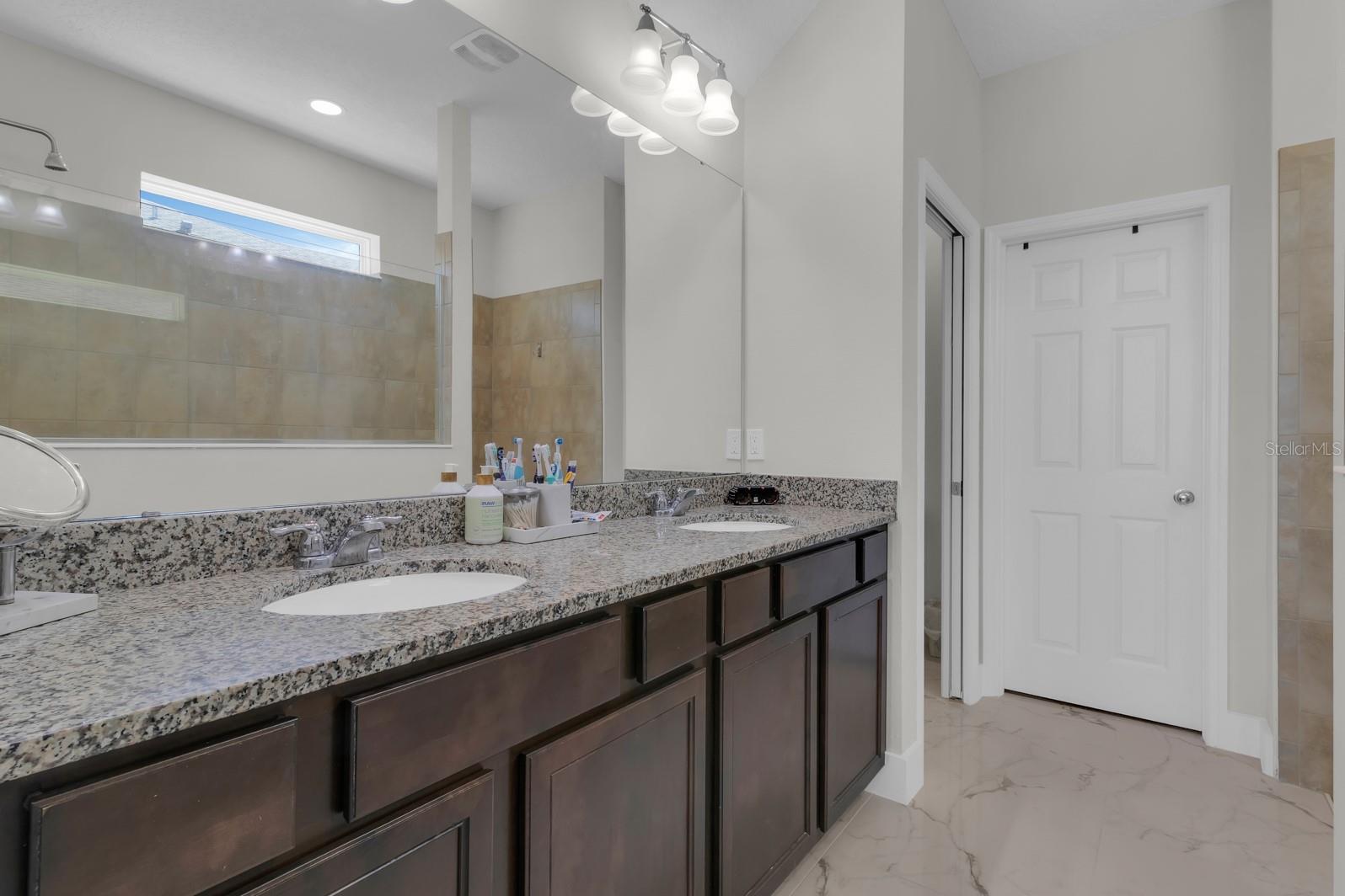 2172 Bur Oak Blvd Property Photo 32
