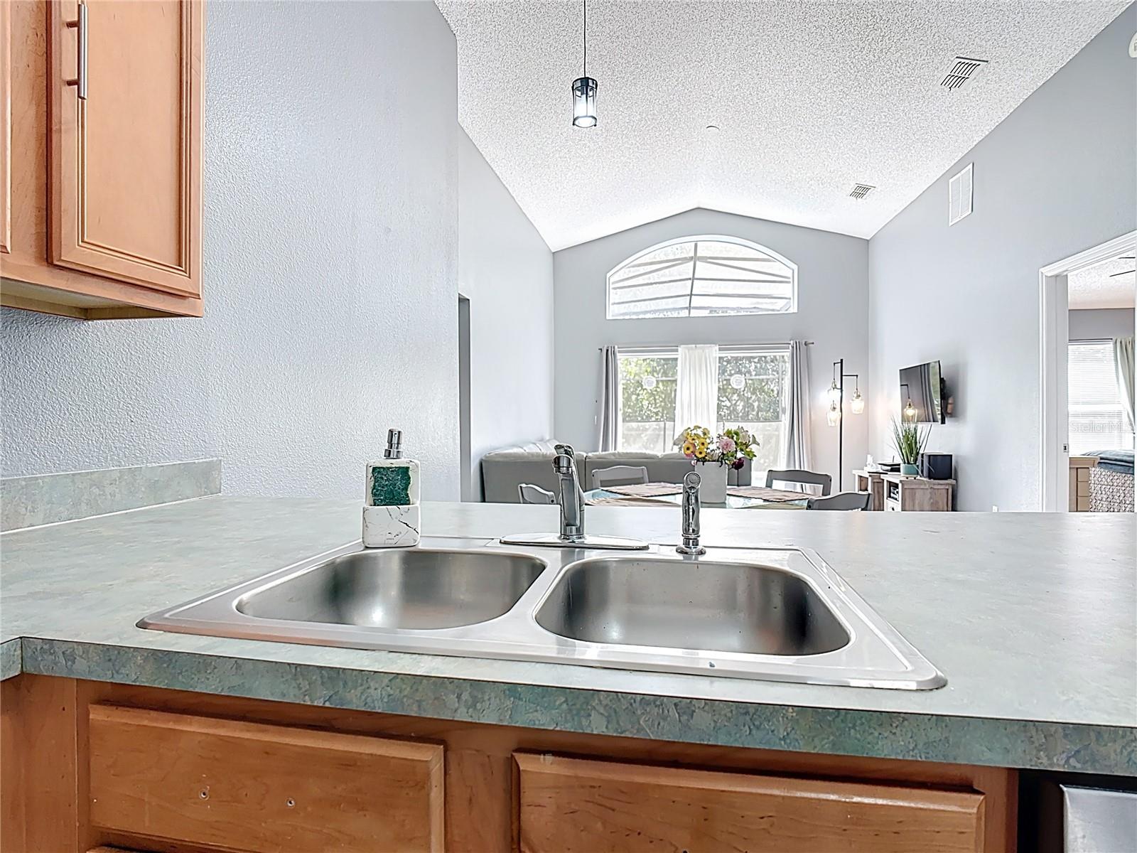 168 Hideaway Beach Ln Property Photo 11