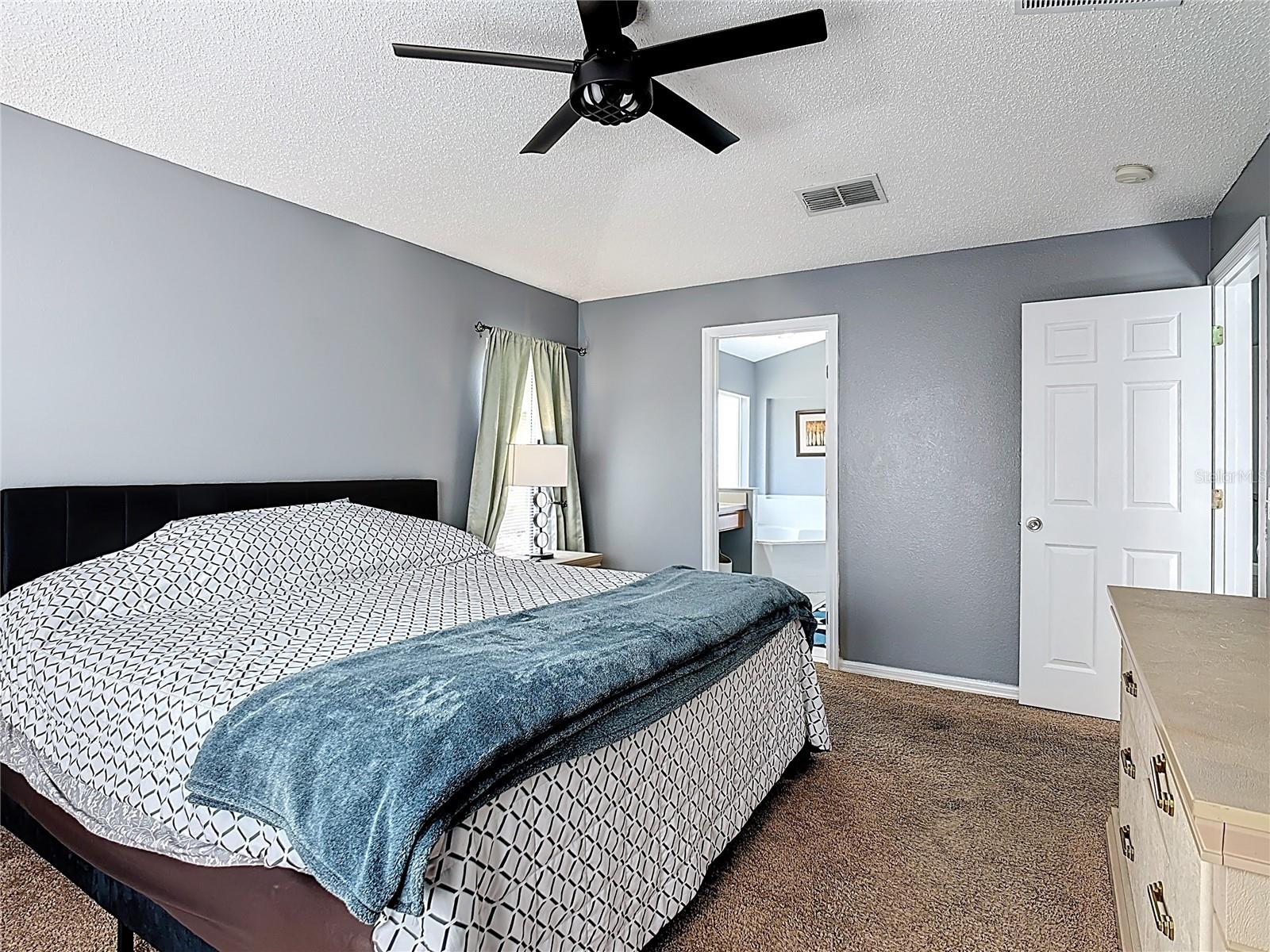168 Hideaway Beach Ln Property Photo 18