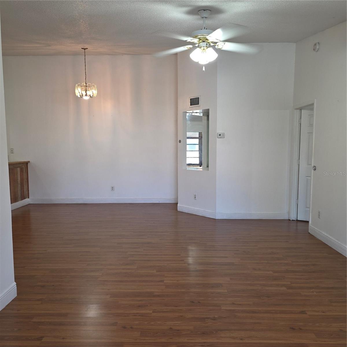 6031 Scotchwood Gln #204 Property Photo 16