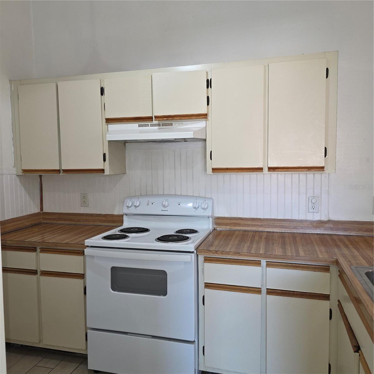 6031 Scotchwood Gln #204 Property Photo 17
