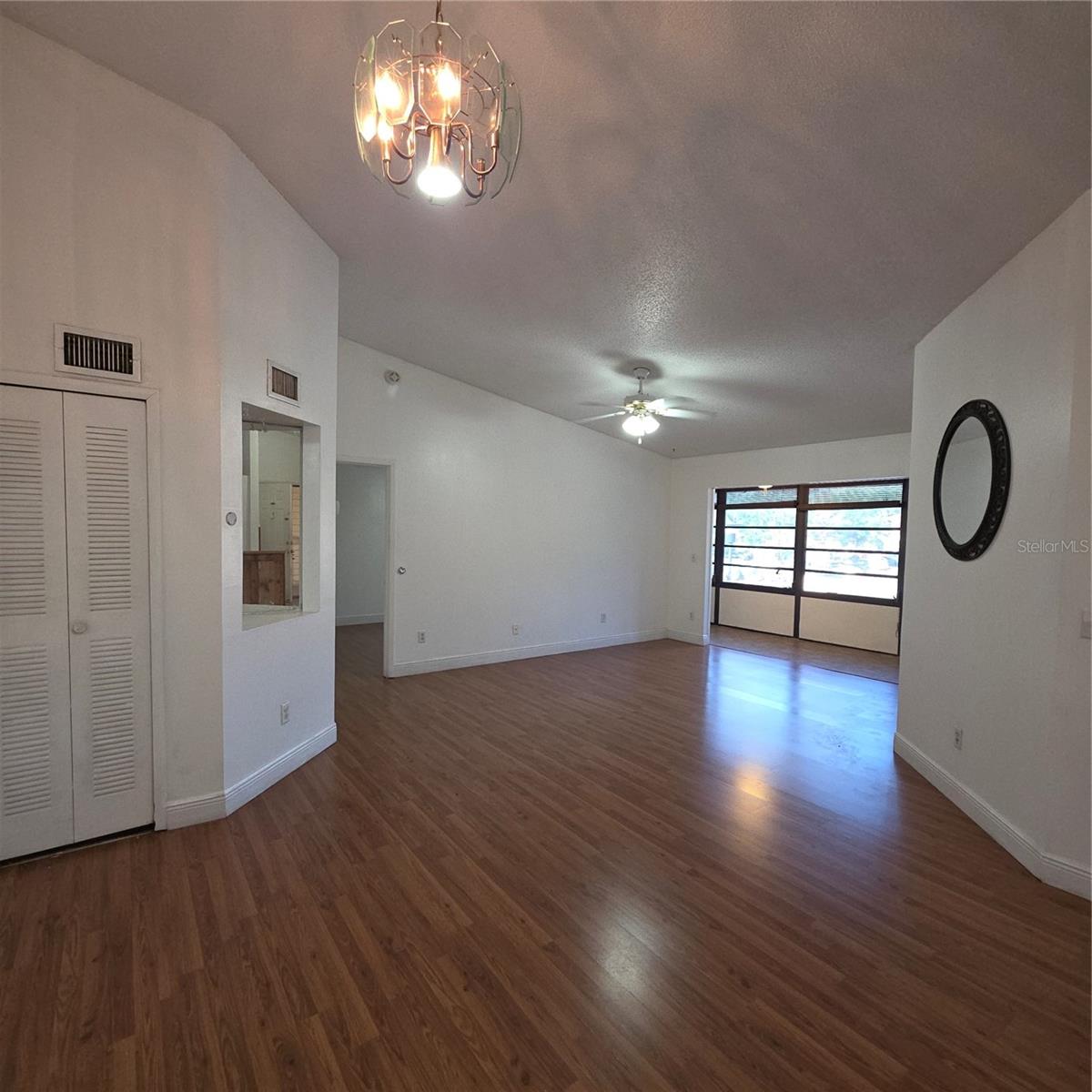 6031 Scotchwood Gln #204 Property Photo 21