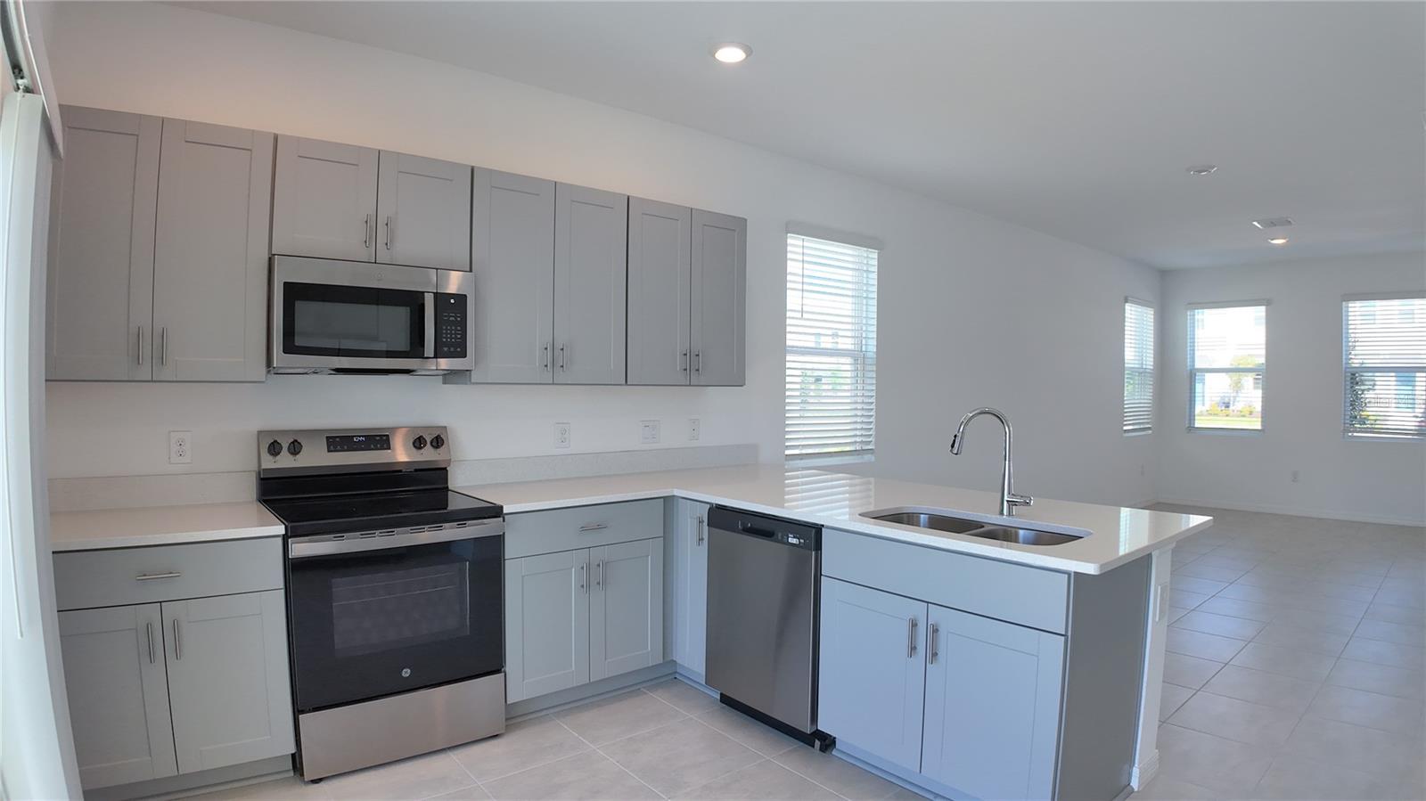 3191 Skyline Loop Property Photo 4