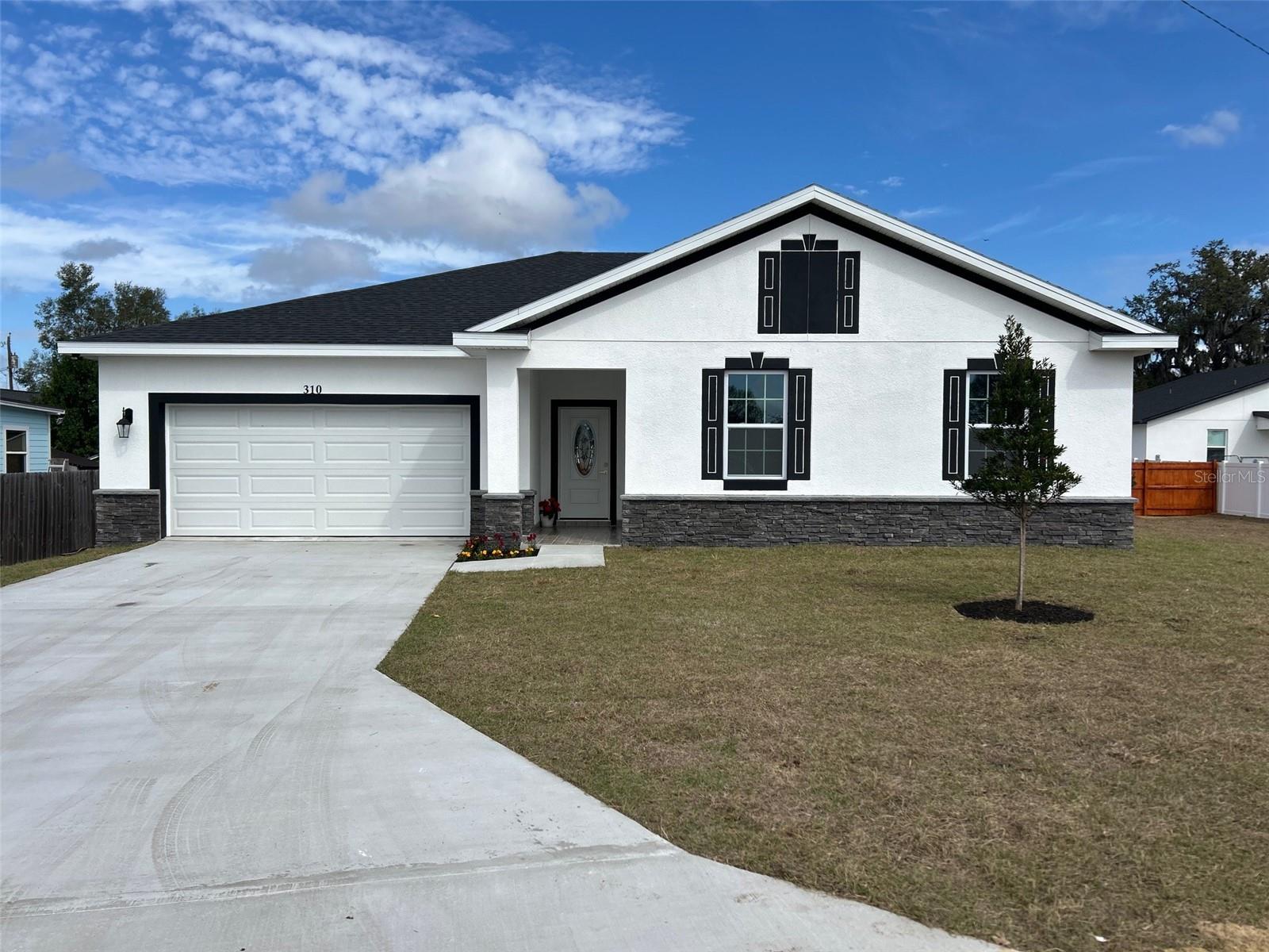 310 GIBSON AVE