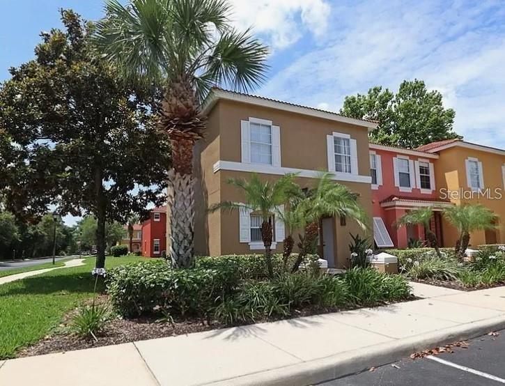 8550 CRYSTAL COVE LOOP Property Photo 1