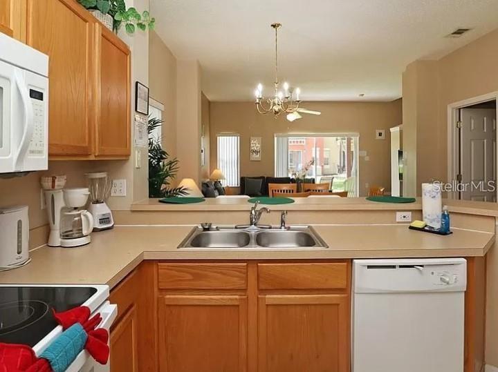 8550 Crystal Cove Loop Property Photo 10