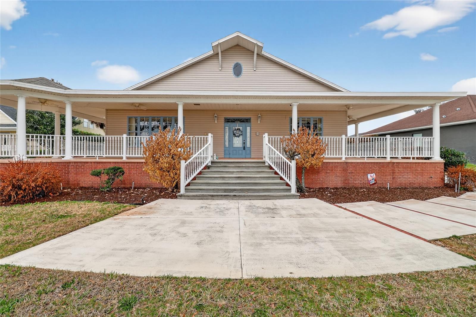 2128 Lake Ariana Blvd Property Photo 1