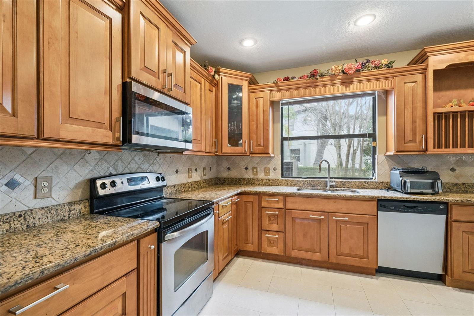 4867 Sweet Cedar Cir Property Photo 9
