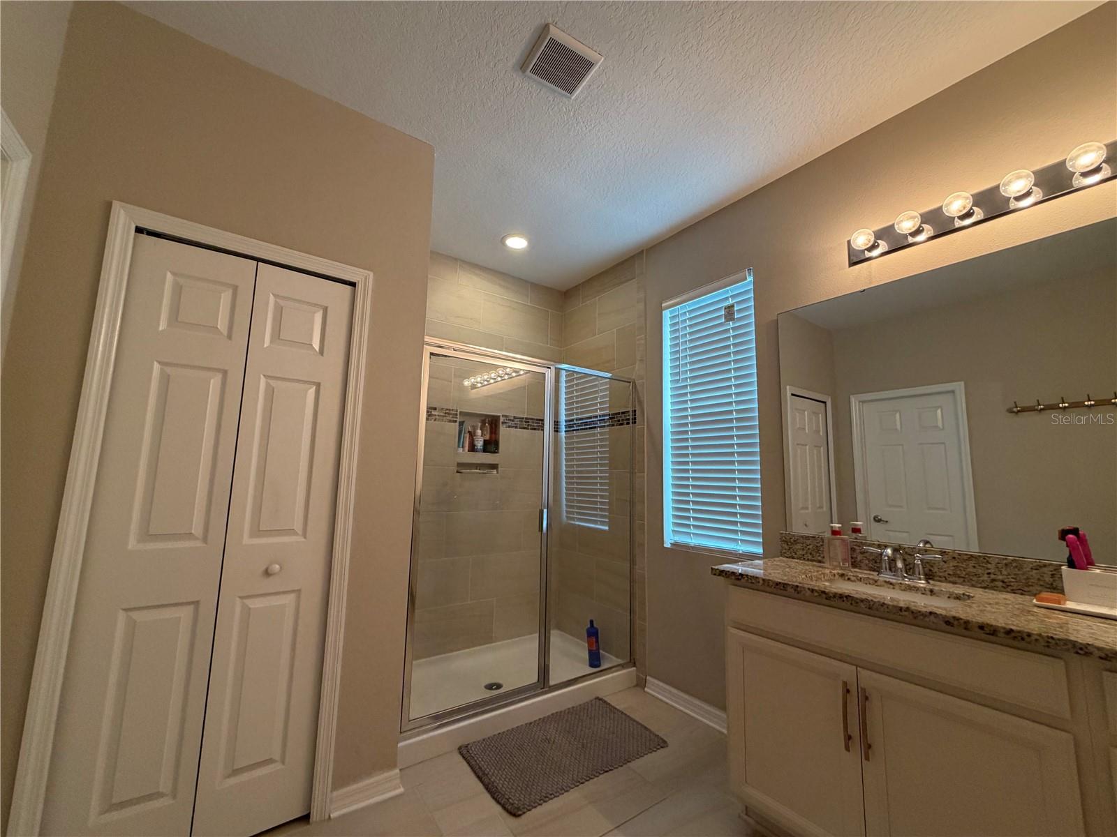 1834 Castleton Dr Property Photo 30