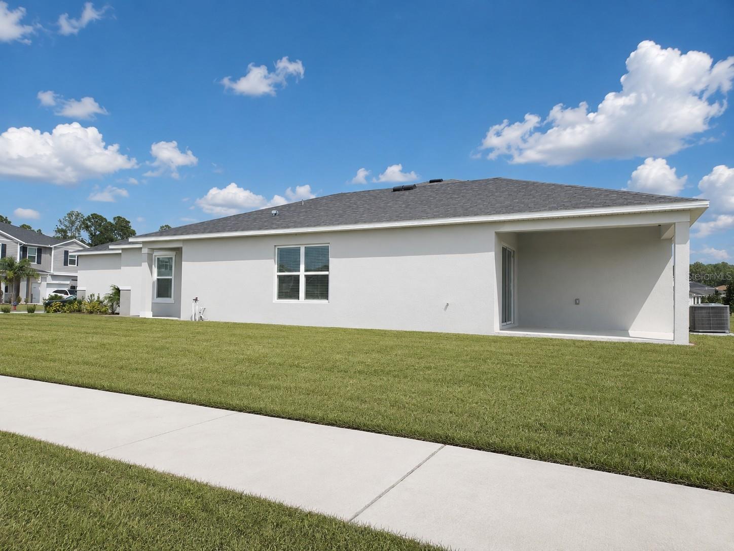 3094 Sanctuary Dr Property Photo 4