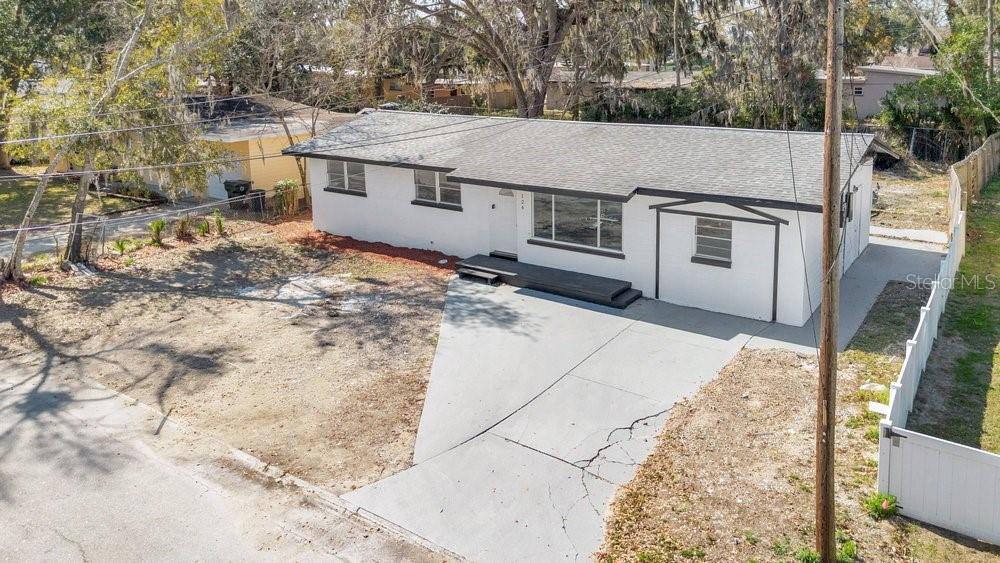 124 Baywood Dr Property Photo 4