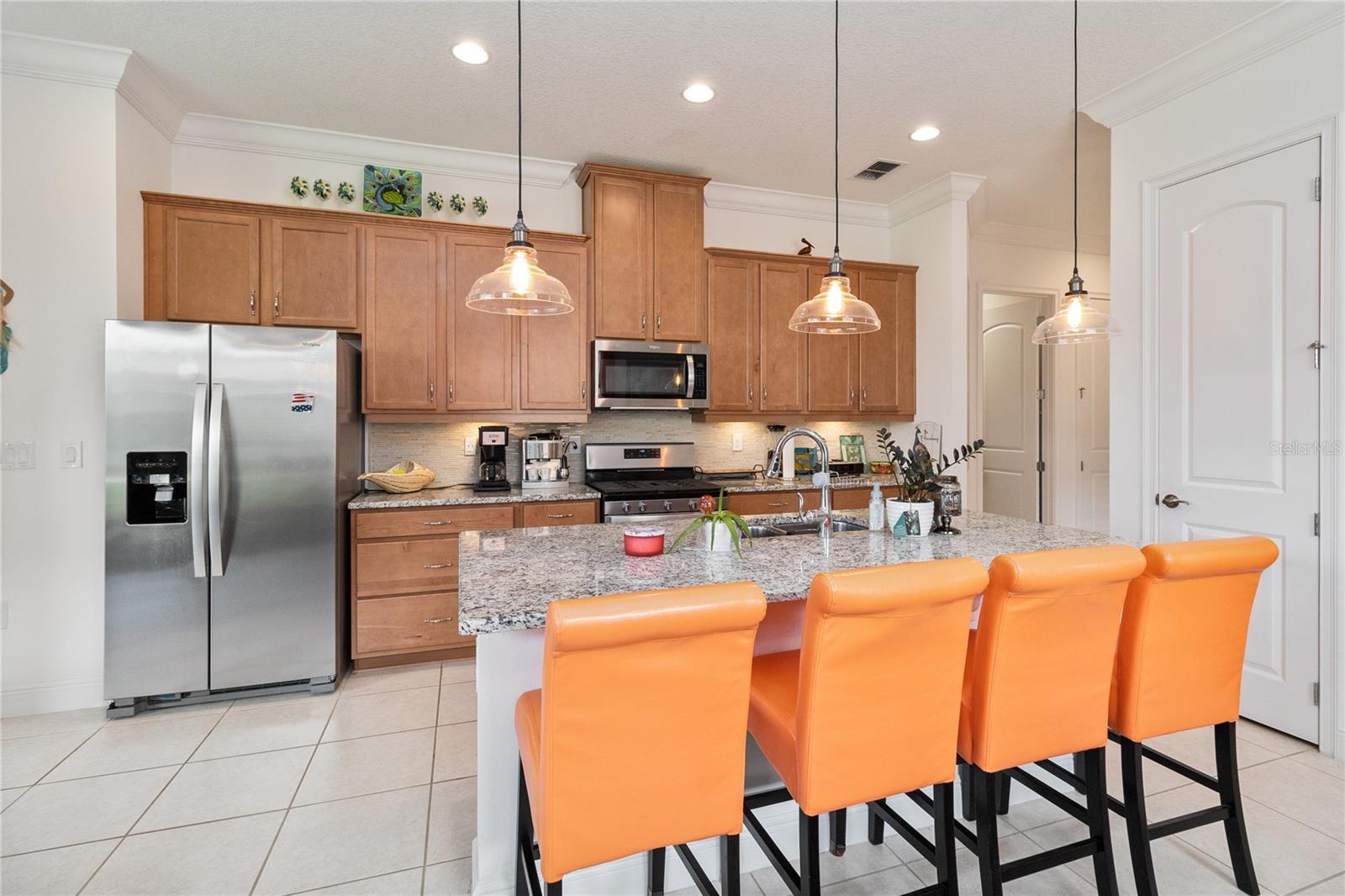 2557 Yellow Brick Rd Property Photo 12