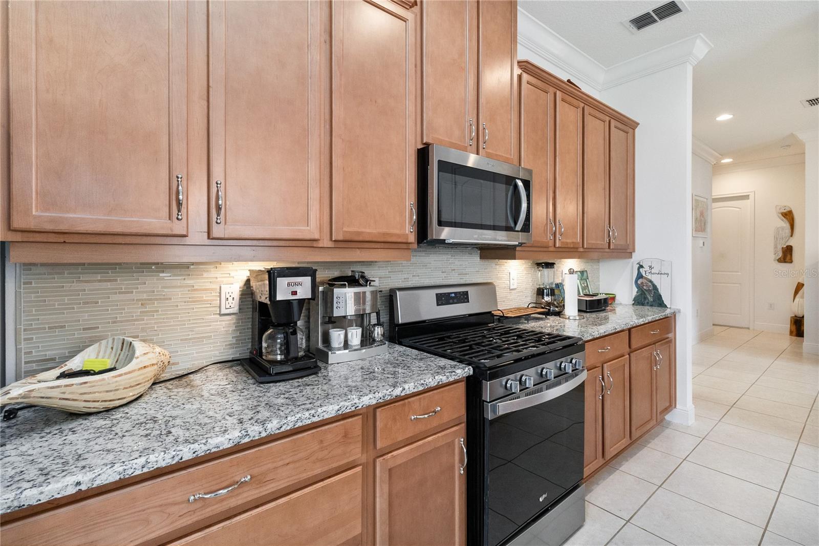2557 Yellow Brick Rd Property Photo 13