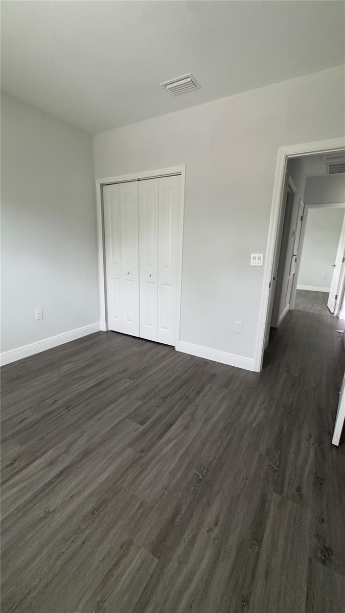 2217 Fraser St Property Photo 10