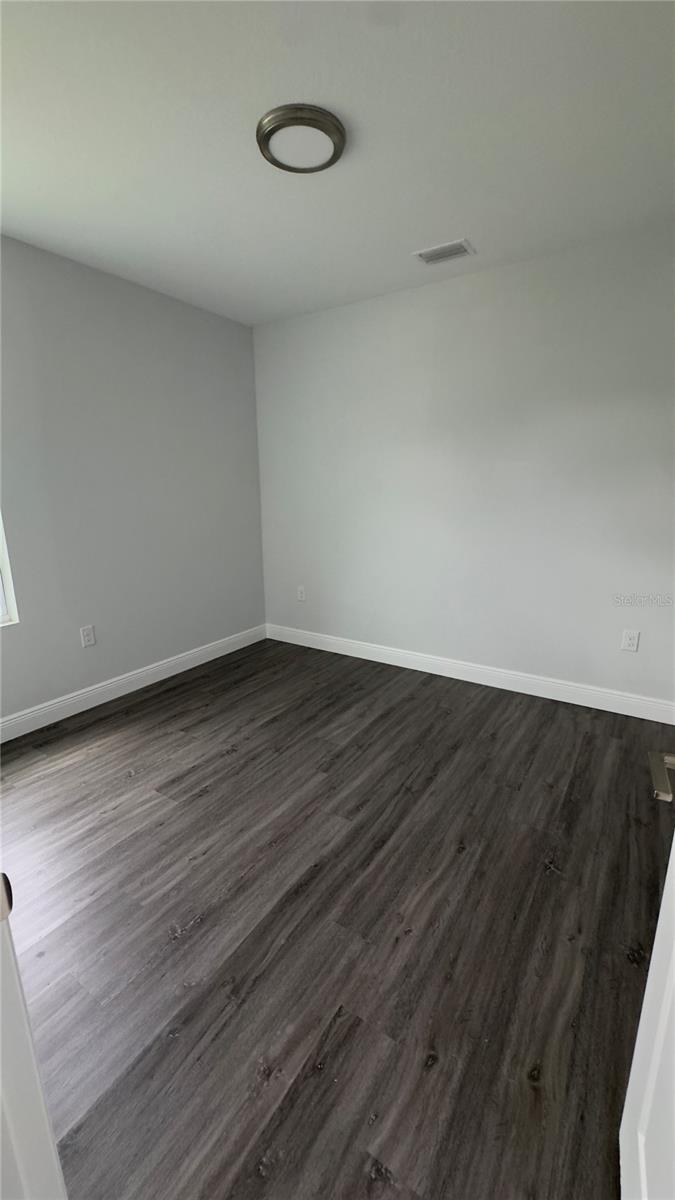 2217 Fraser St Property Photo 16
