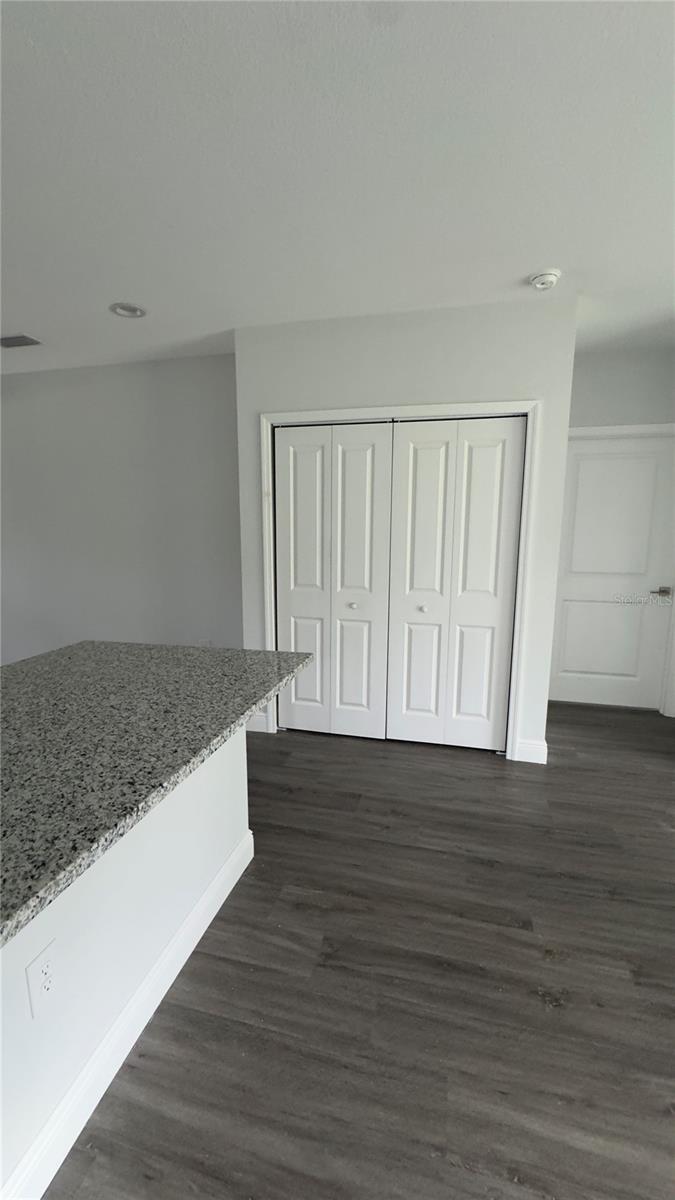 2217 Fraser St Property Photo 22