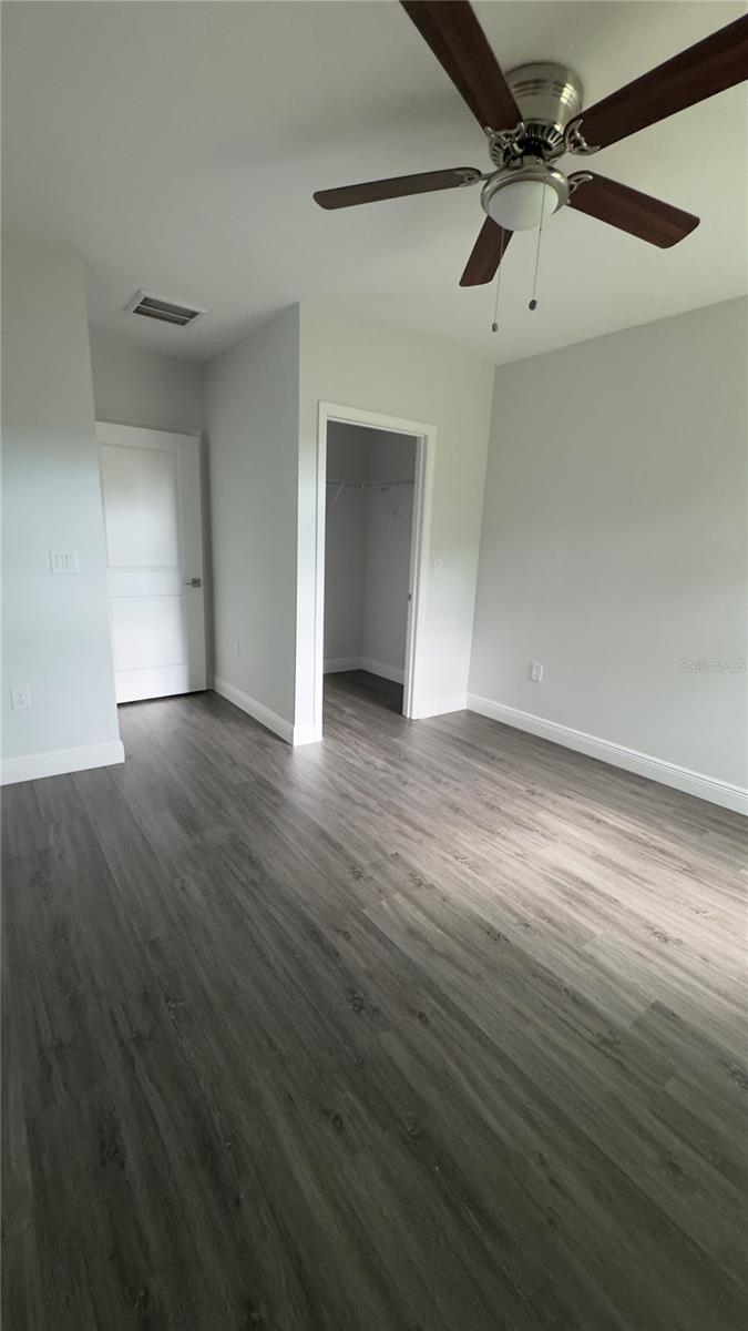 2217 Fraser St Property Photo 26
