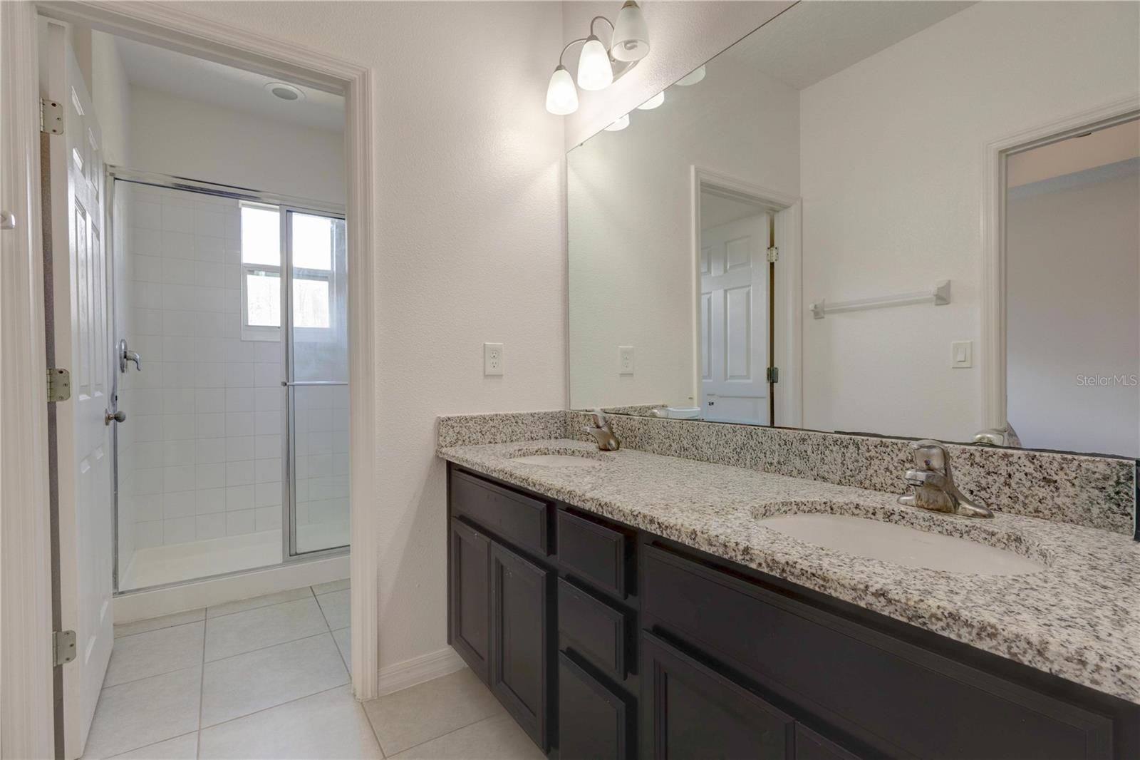 2403 Sedge Grass Way Property Photo 15