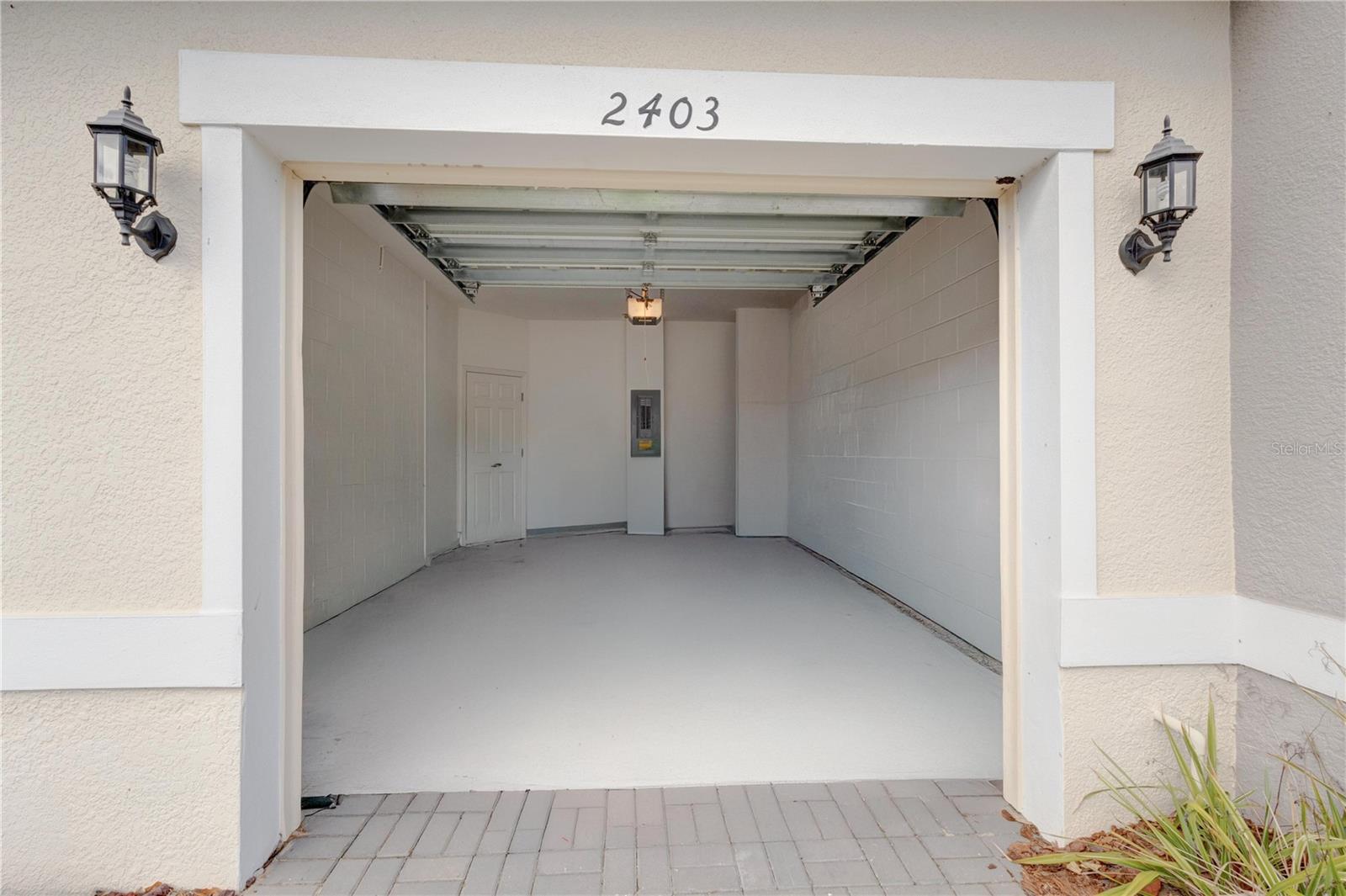 2403 Sedge Grass Way Property Photo 21