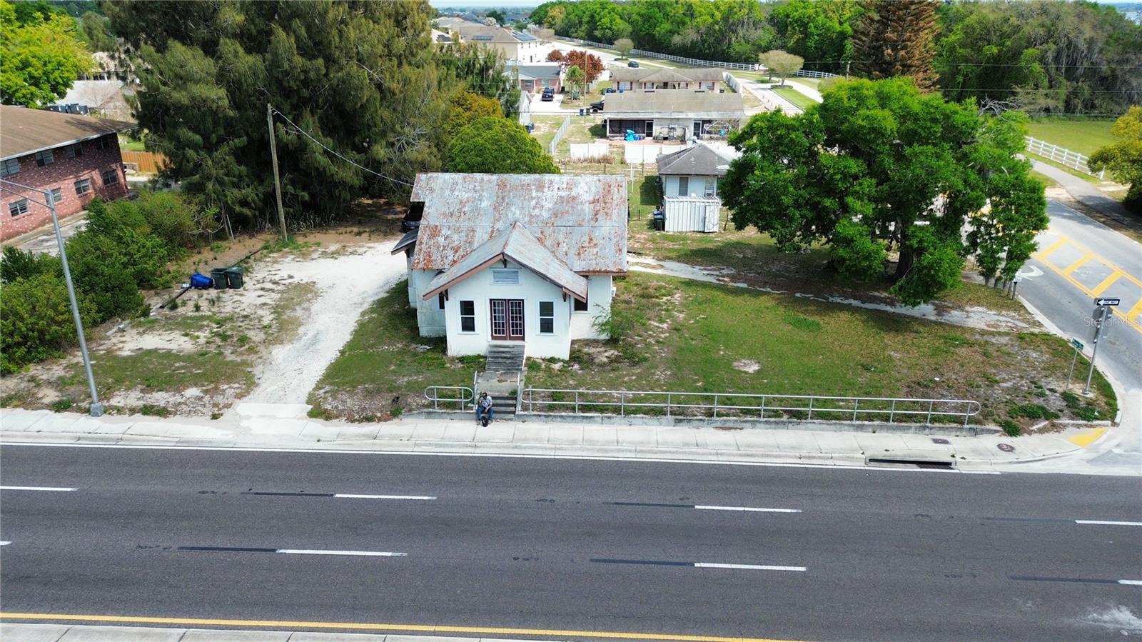 980 S Lake Shore Way Property Photo 1