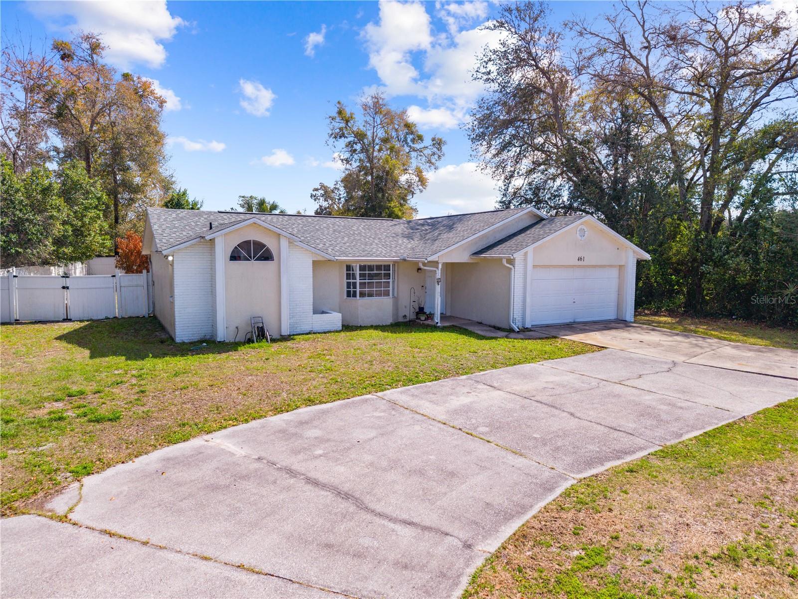 461 Providence Blvd Property Photo 13
