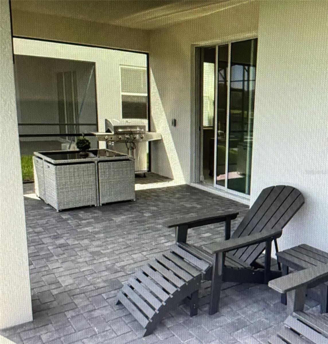 7239 Oakmoss Loop Property Photo 12