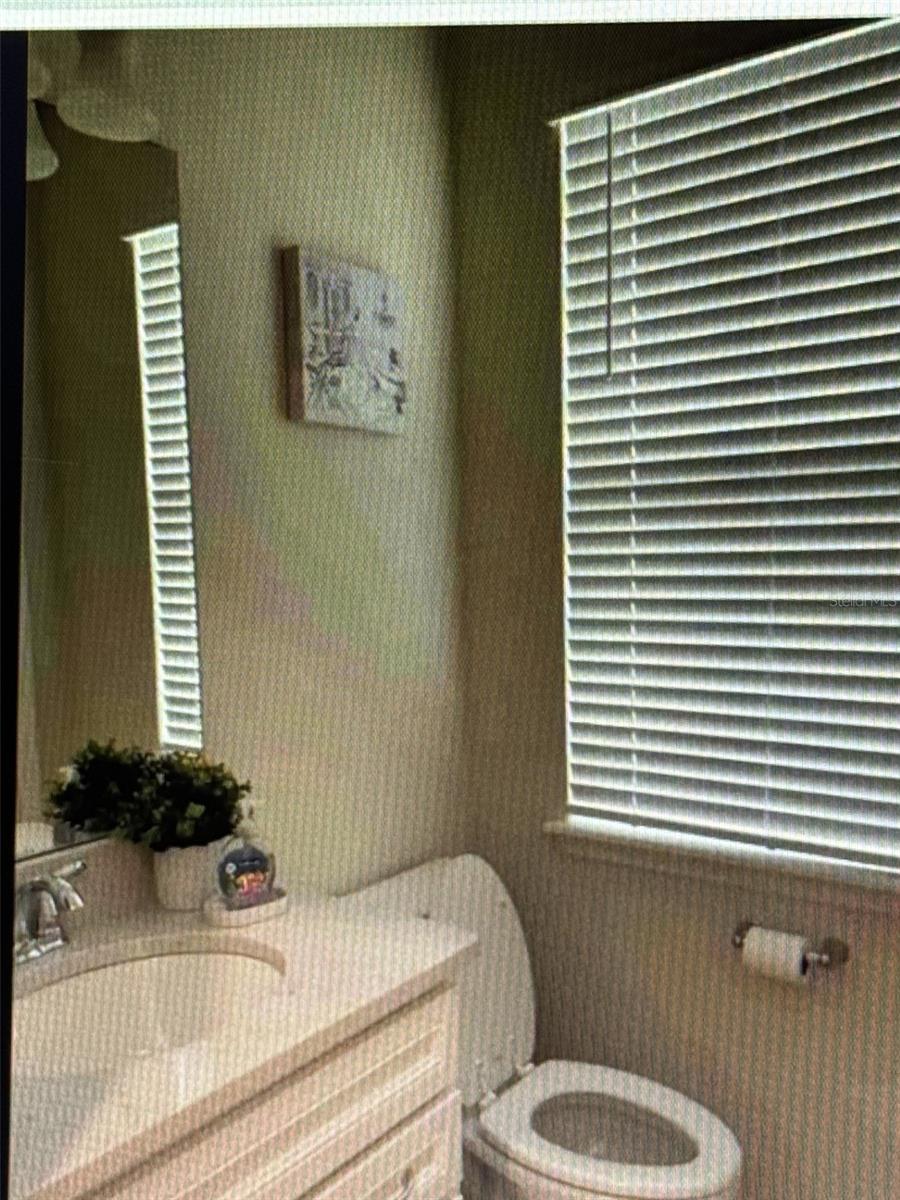 7239 Oakmoss Loop Property Photo 23