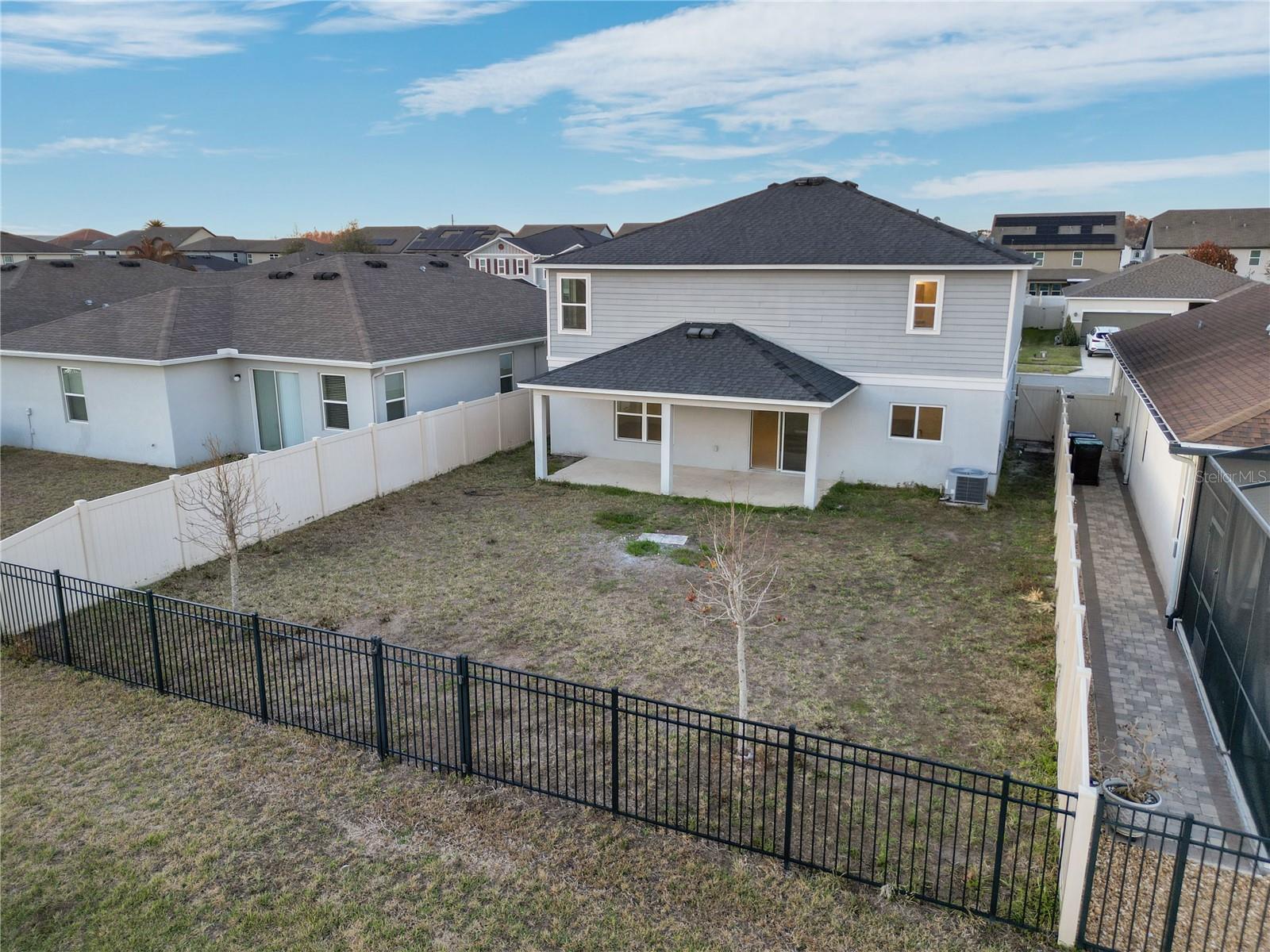 13916 Rushing Creek Run Property Photo 3