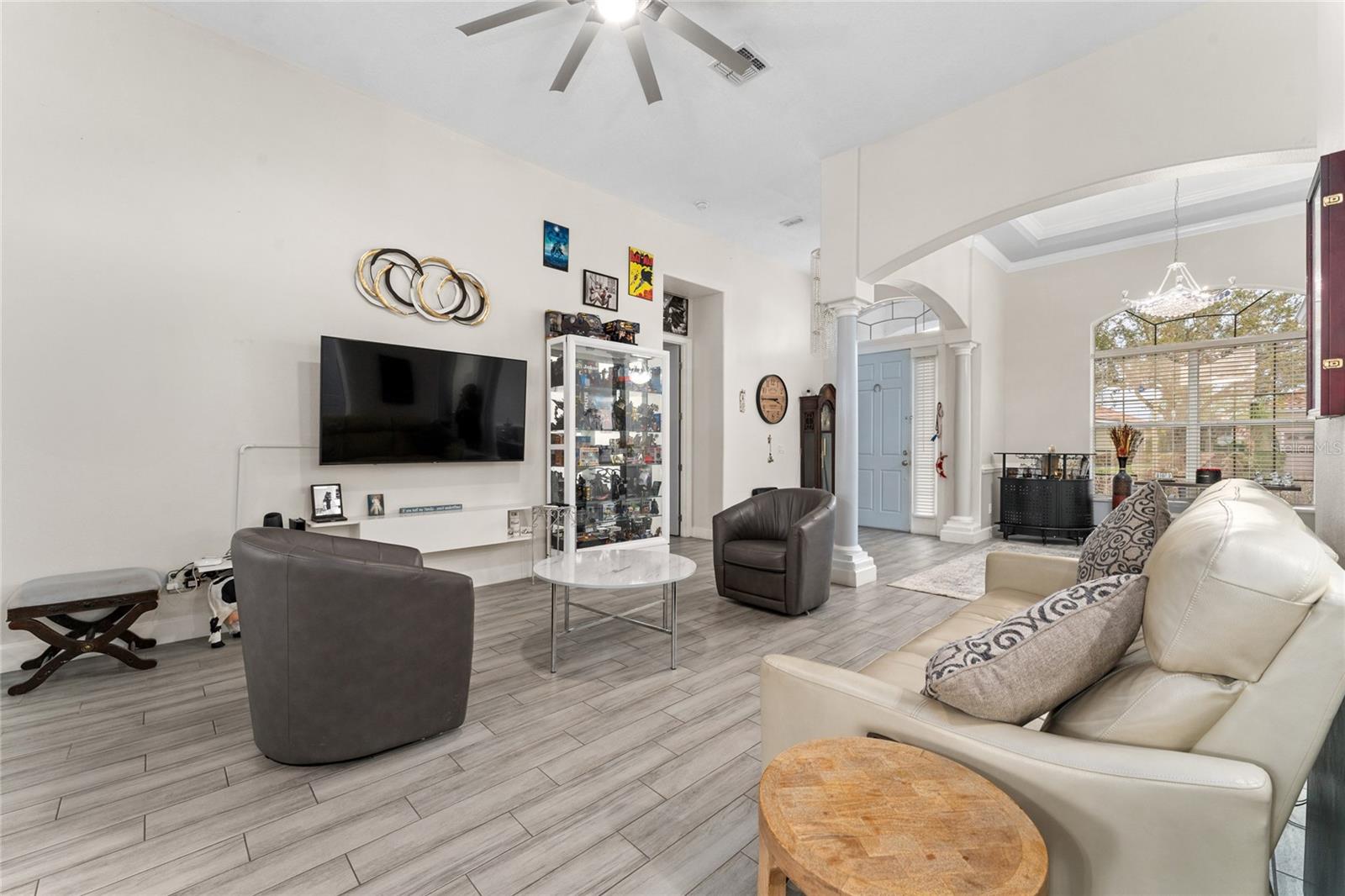 2770 Swoop Cir Property Photo 4