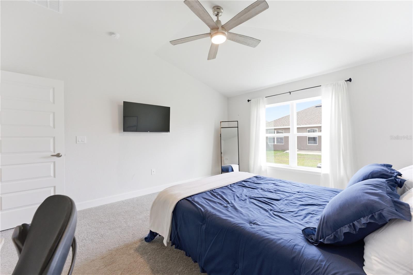 111 Krenson Bay Loop Property Photo 12