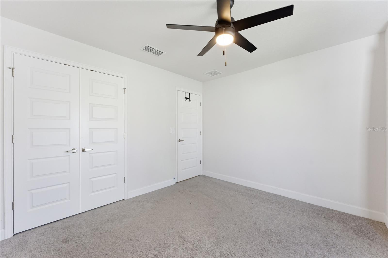 111 Krenson Bay Loop Property Photo 18
