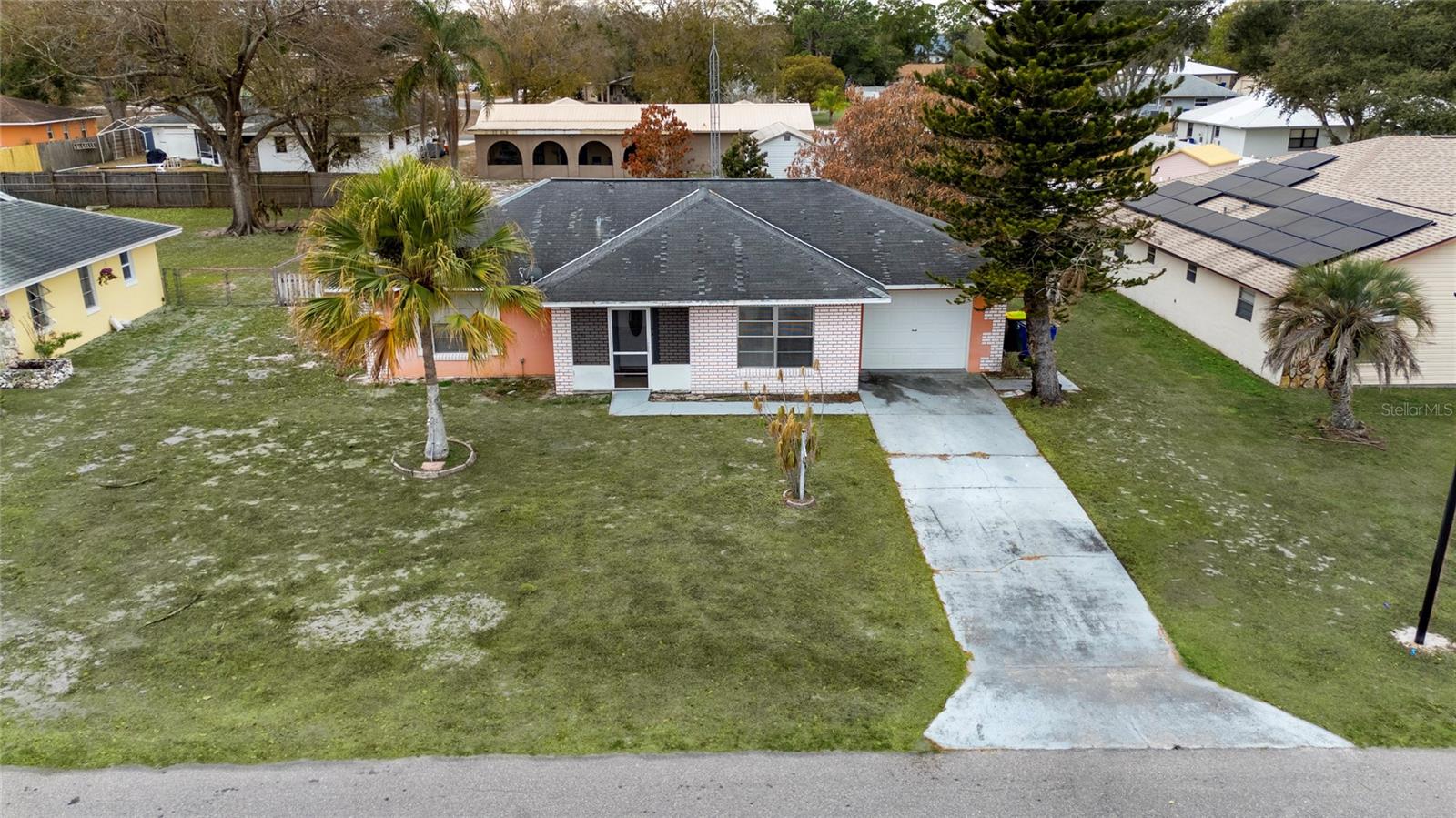 4601 NAVARRE AVE Property Photo 1