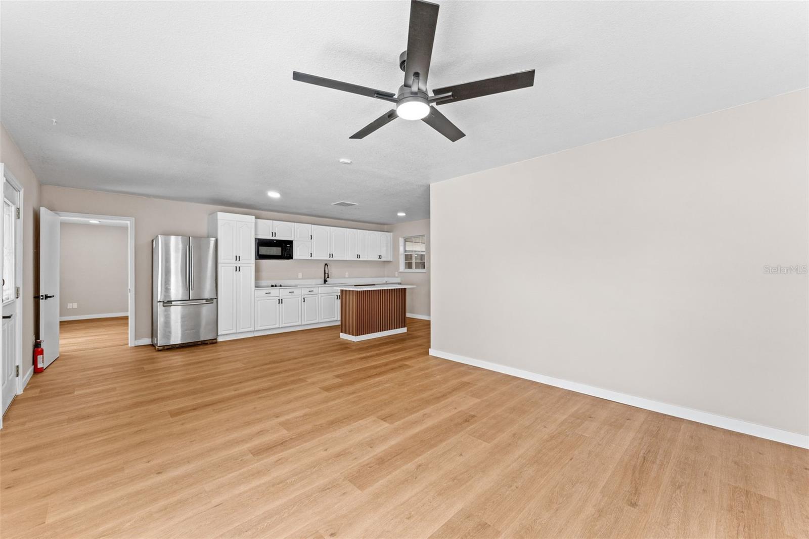 5521 Oak St Property Photo 36
