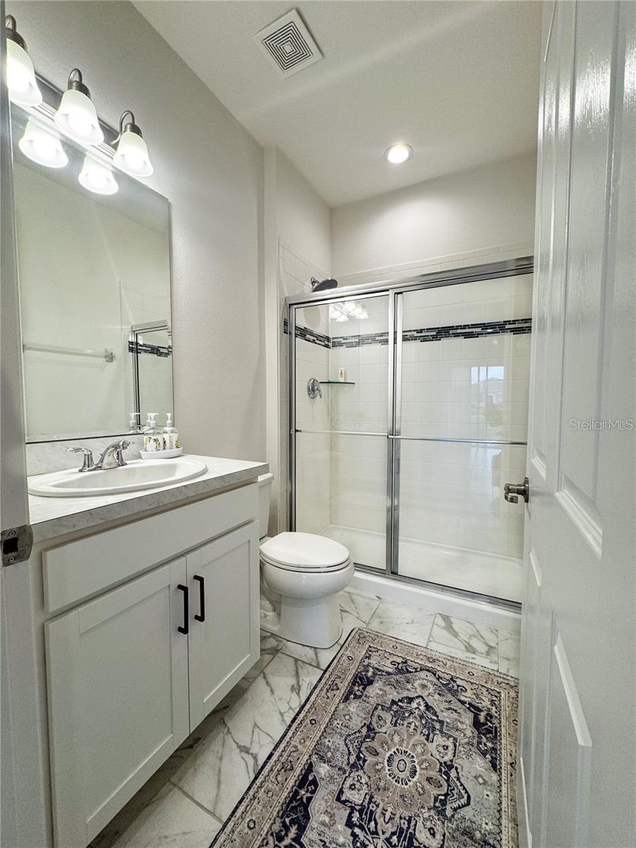 5052 Center Ct Property Photo 16