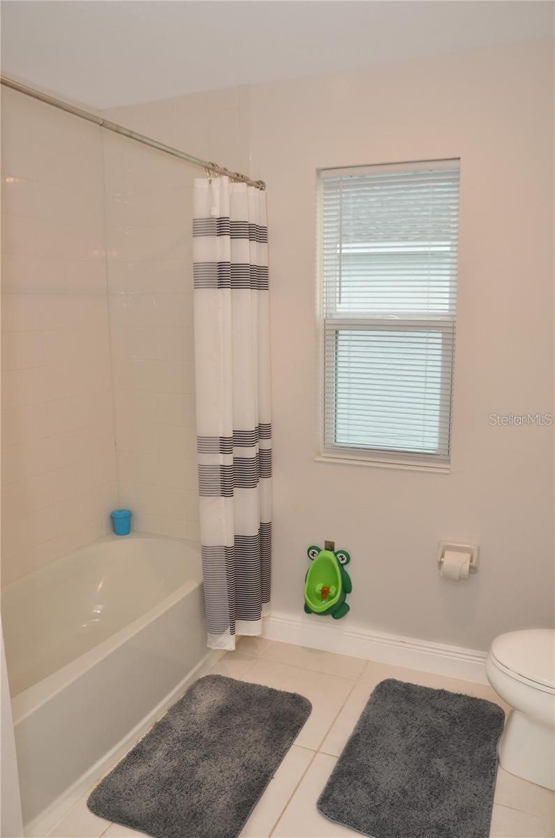 5052 Center Ct Property Photo 24